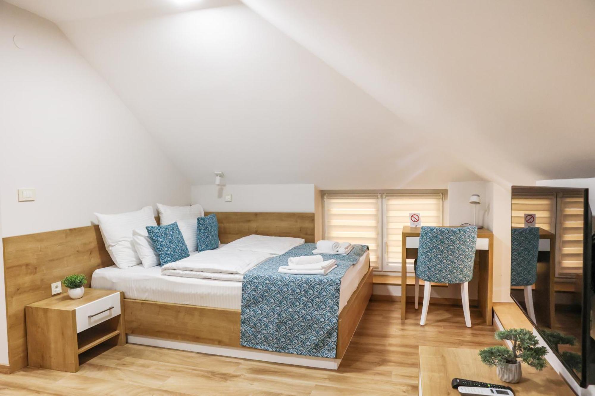 Čačak Grand Park Rooms & Apartments מראה חיצוני תמונה
