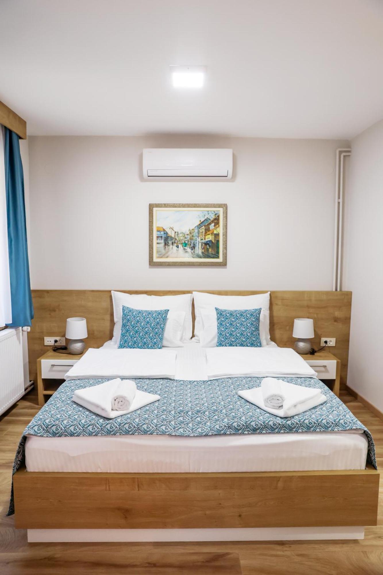 Čačak Grand Park Rooms & Apartments מראה חיצוני תמונה