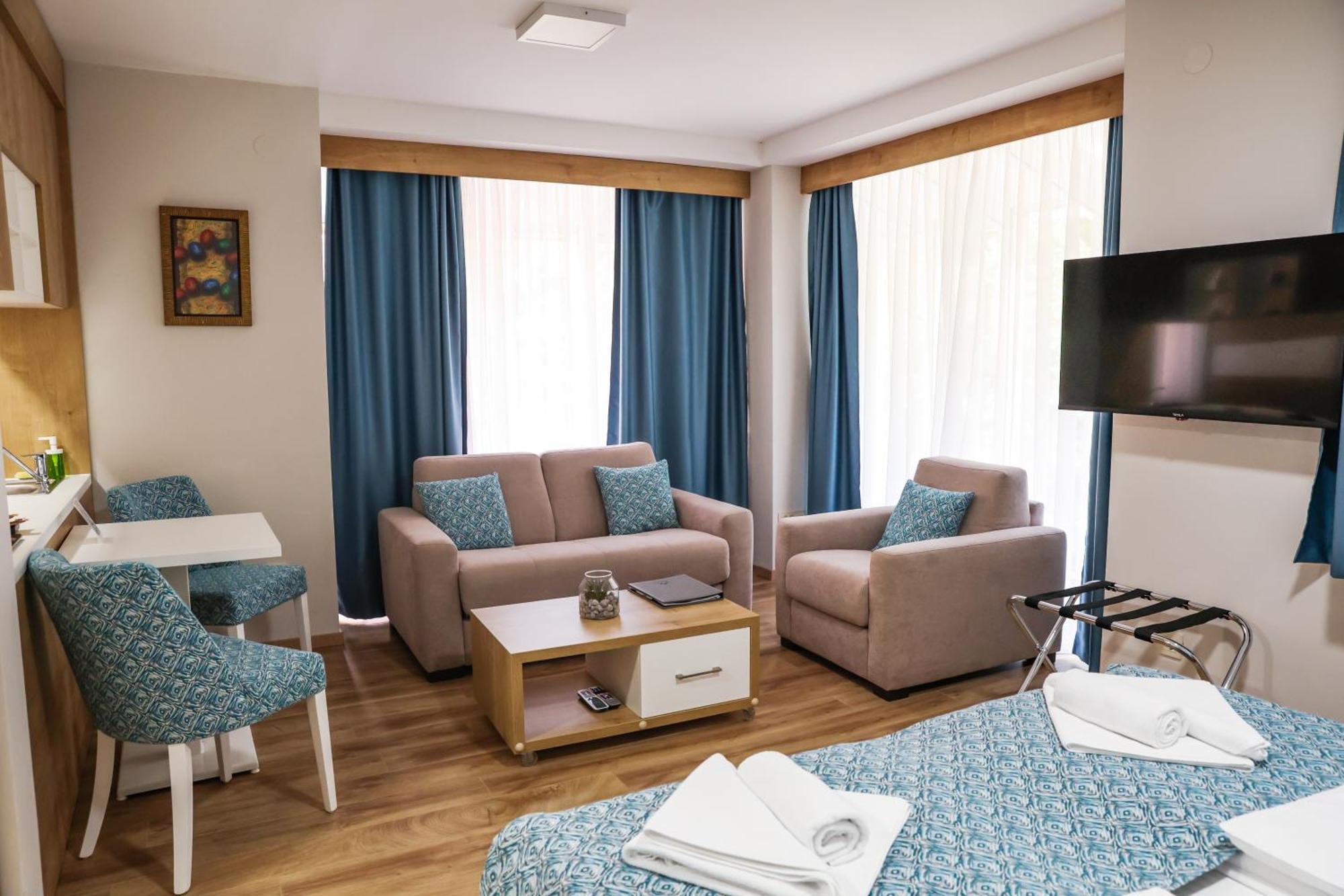 Čačak Grand Park Rooms & Apartments מראה חיצוני תמונה