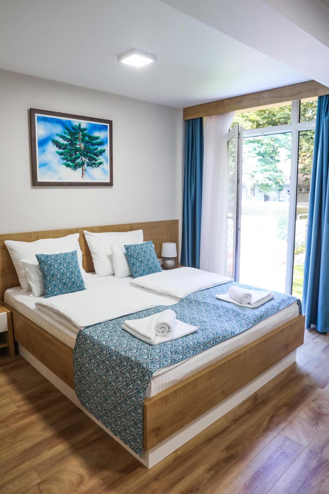 Čačak Grand Park Rooms & Apartments מראה חיצוני תמונה