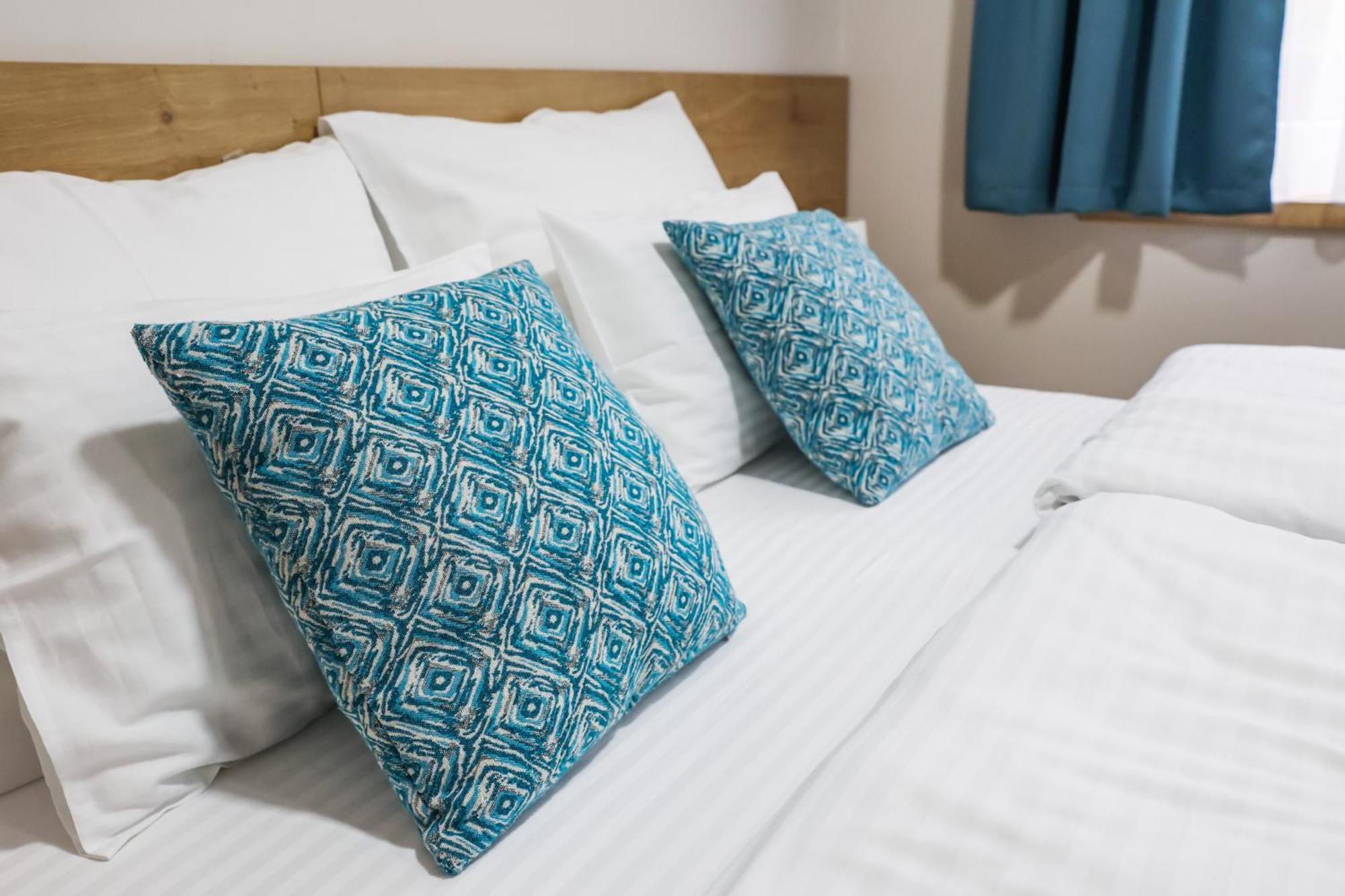 Čačak Grand Park Rooms & Apartments מראה חיצוני תמונה